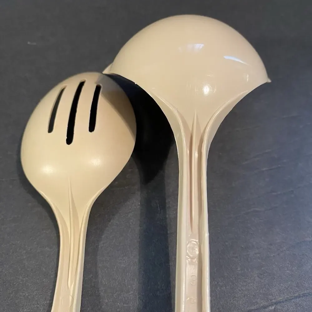 EKCO Almond Nylon Slotted Spoon & Ladle Vintage USA lot of 2